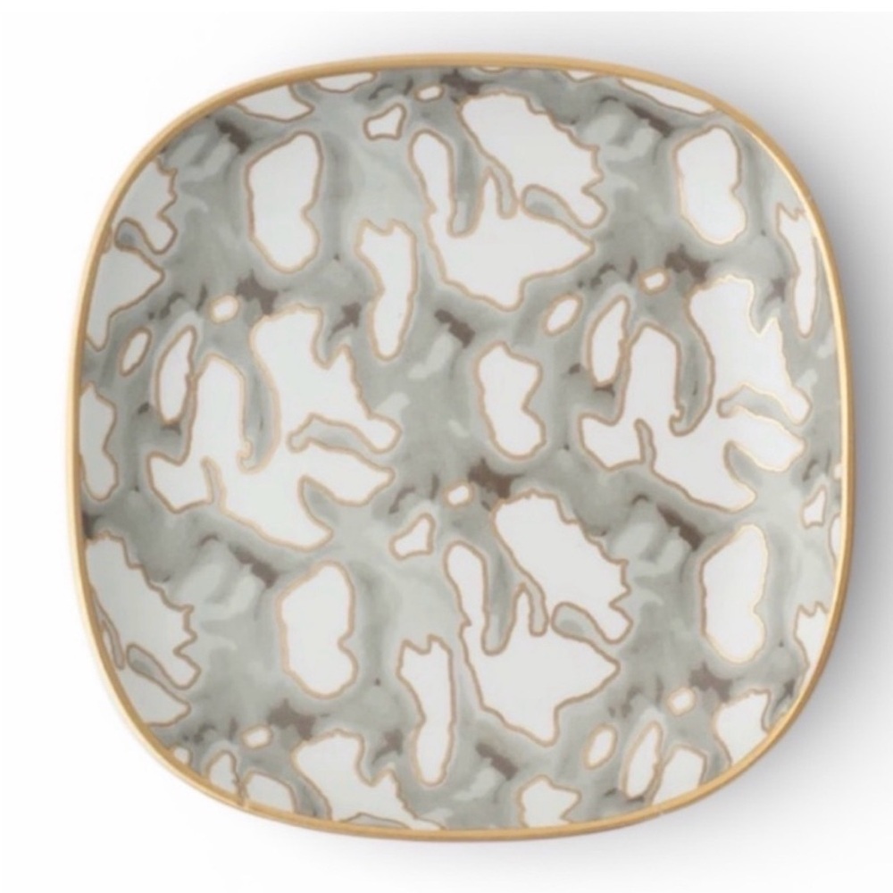 Talianna Aragon Gray and White jewelry tray NIB